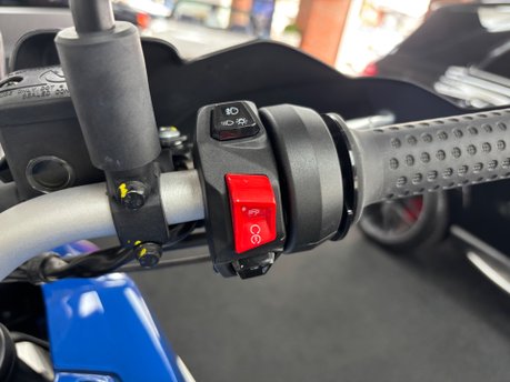 Aprilia Tuareg 660 Adventure Petrol Manual Euro 5 (80 ps) 9