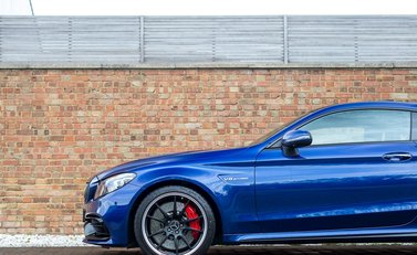 Mercedes-Benz C Class C63 S Coupe 23