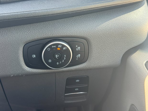 Ford Transit LWB L3H3 [SOLD CM] High Roof Leader 350 Air Con Sensors EURO 6 22