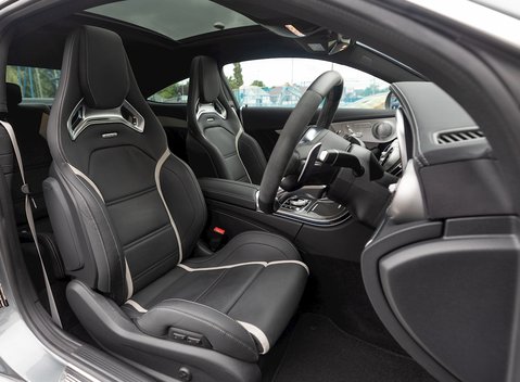 Mercedes-Benz C63 C63 S Premium Plus 12