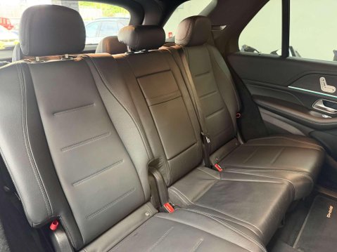 Mercedes-Benz GLE 2.0 GLE300d AMG Line SUV 5dr Diesel G-Tronic 4MATIC Euro 6 (s/s) (245 ps) 48