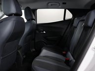 Peugeot 2008 PURETECH S/S ALLURE PREMIUM 42