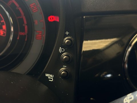 Fiat 500 1.0 MHEV Lounge Euro 6 (s/s) 3dr 44