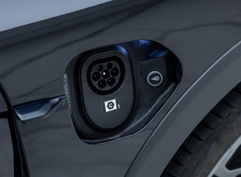 Porsche Taycan TURBO S CROSS TURISMO 44