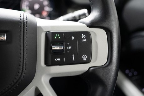 Land Rover Defender 2.0 P400e 15.4kWh X-Dynamic HSE SUV 5dr Petrol Plug-in Hybrid Auto 4WD Euro 11