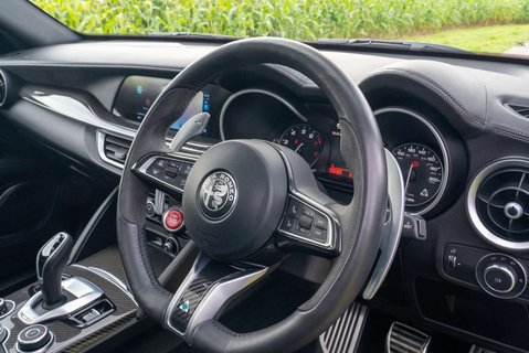 Alfa Romeo Stelvio 2.9 V6 Quadrifoglio 12