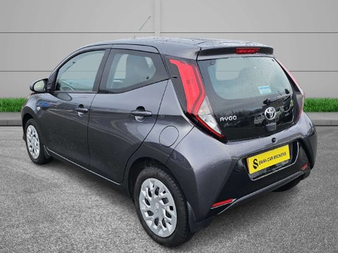 Toyota Aygo 1.0 Aygo X-Play TSS VVT-I 5dr 3