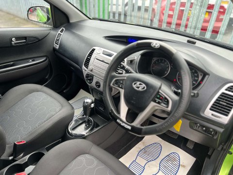 Hyundai i20 1.4 i20 Comfort Auto 5dr 3