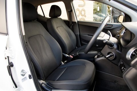 Hyundai i10 SE 21