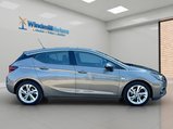Vauxhall Astra 1.2 Turbo SRi Euro 6 (s/s) 5dr 3