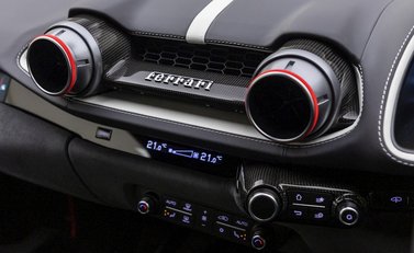 Ferrari 812 Superfast 15