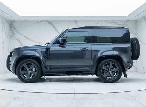 Land Rover Defender 90 D350 X-DYNAMIC HSE 10
