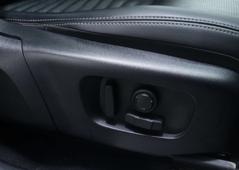 Land Rover Discovery Sport 1.5 Discovery Sport Dynamic SE PHEV A 4WD 5dr 49