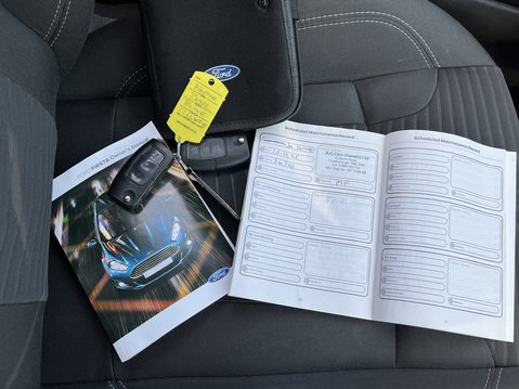 Ford Fiesta 1.0 EcoBoost Zetec 3dr 33