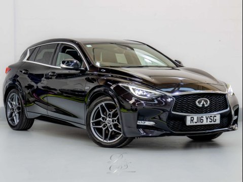 Infiniti Q30 2.1 Q30 Sport D AWD Auto 4WD 5dr 1