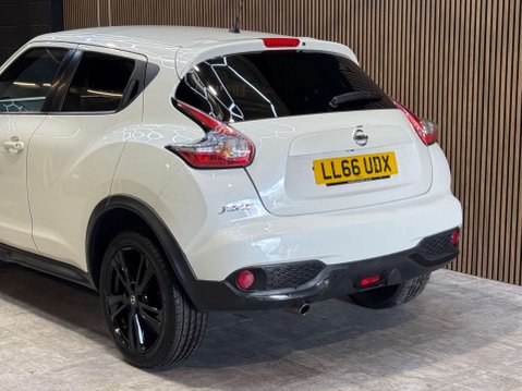 Nissan Juke 1.6 Juke N-Connecta CVT 5dr 35