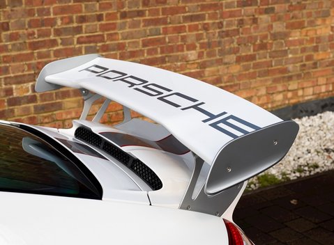 Porsche 911 GT3 RS 4.0 LHD 29