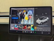 Tesla Model Y ModeL Y Long Range AWD 4WD 5dr 58