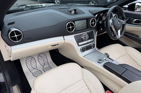 Mercedes-Benz SL Series SL400 AMG SPORT - HARMAN KARDON -PORCELAIN LEATHER  24