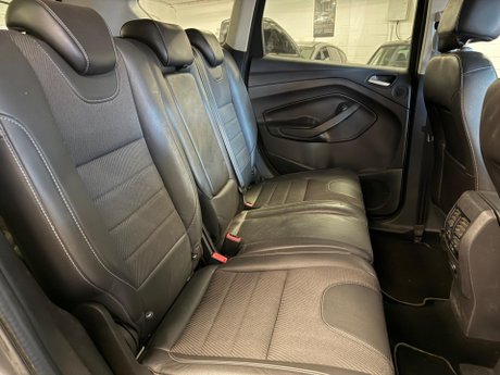 Ford Kuga 2.0 TDCi Titanium AWD Euro 5 5dr 13