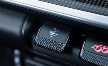 Porsche 911 Targa 4S (992) 27