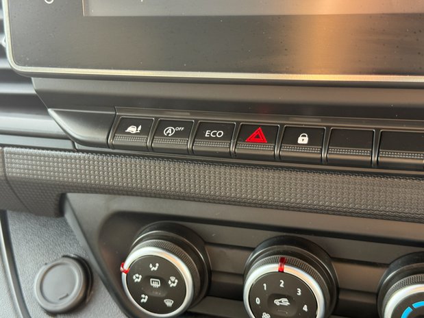 Renault Trafic LWB L2H1 Low roof Advance LL30 Aircon Sensors EURO 6 37