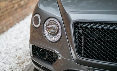 Bentley Bentayga 25