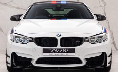 BMW M4 DTM Champion Edition 17