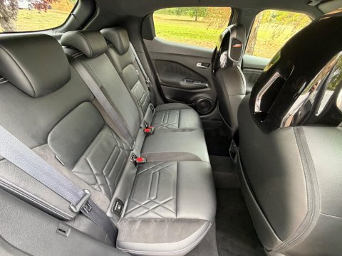 Nissan Juke 1.0 DIG-T Tekna+ DCT Auto Euro 6 (s/s) 5dr 36