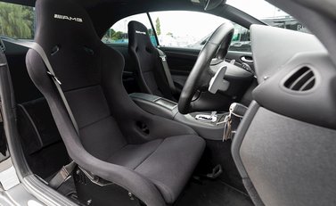 Mercedes-Benz CLK AMG Black Series 12