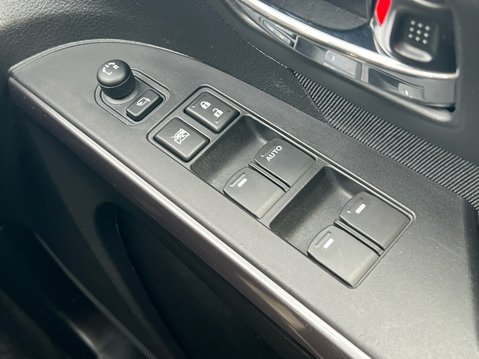 Suzuki S-Cross MOTION 35