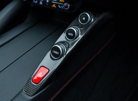 Ferrari GTC4 Lusso T 24