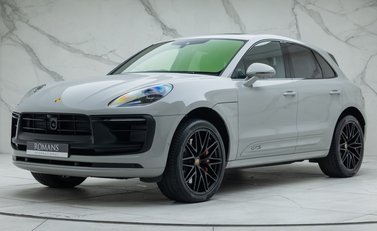 Porsche Macan GTS 1