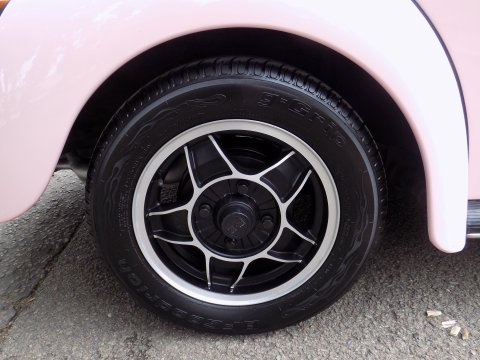 Volkswagen Beetle Karmann Convertible 37