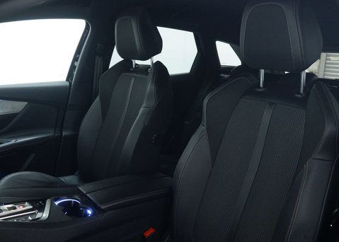 Peugeot 3008 1.6 13.2kWh GT SUV 5dr Petrol Plug-in Hybrid e-EAT 4WD Euro 6 (s/s) (300 ps 46