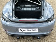 Porsche 718 CAYMAN GT4 RS PDK 100