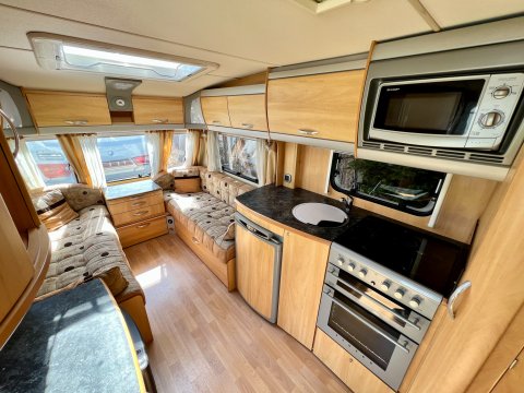 Sterling Eccles Topaz  17