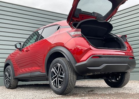 Nissan Juke N-CONNECTA DIG-T 114 BHP  17