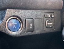 Toyota Rav 4 2.5 VVT-h Design SUV 5dr Petrol Hybrid CVT Euro 6 (s/s) (197 ps) 18
