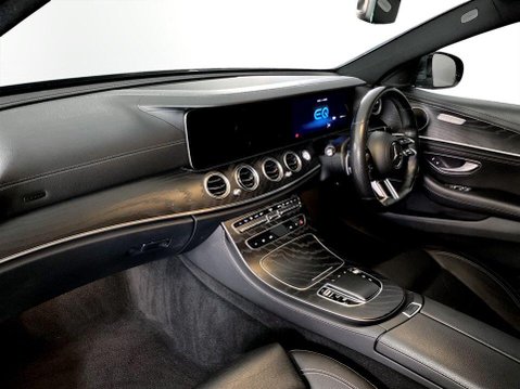 Mercedes-Benz E Class 2.0 E300de 13.5kWh AMG Line Estate 5dr Diesel Plug-in Hybrid G-Tronic+ Euro 15