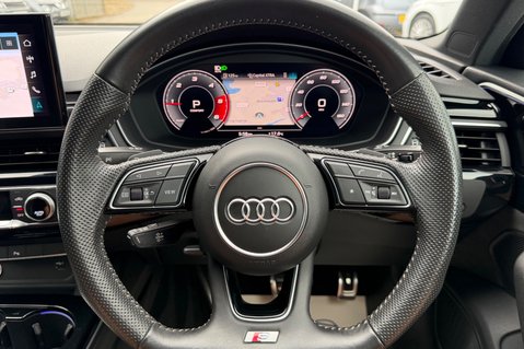 Audi A4 AVANT TDI S LINE BLACK EDITION -B&O - VIRTUAL COCKPIT -REVERSE CAMERA  7