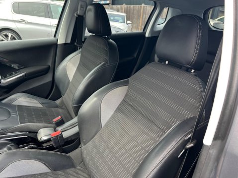 Peugeot 2008 1.2 PureTech Allure EAT Euro 6 (s/s) 5dr 28