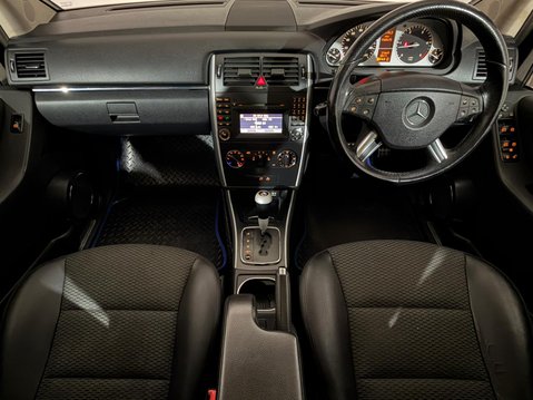 Mercedes-Benz B Class B180 CDI SPORT 10