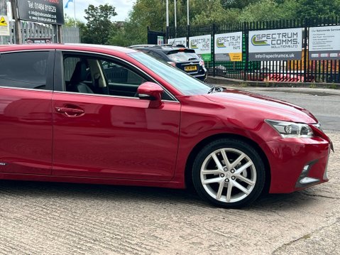 Lexus CT 200H LUXURY 14