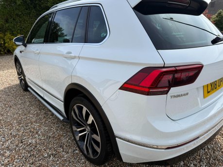 Volkswagen Tiguan 2.0 TDI R-Line DSG 4Motion Euro 6 (s/s) 5dr 10
