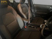 Renault Captur 1.3 TCe Iconic SUV 5dr Petrol Manual Euro 6 (s/s) (130 ps) Alloys - Air Con 11