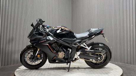 Honda CBR 2023 ONLY 4K LONG MOT WARRANTY 1 OWNER 650CC 4