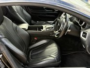 Aston Martin DB11 V8 40