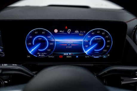 Mercedes-Benz EQA EQA 350 AMG Line Premium Plus 4M 4WD 5dr 39