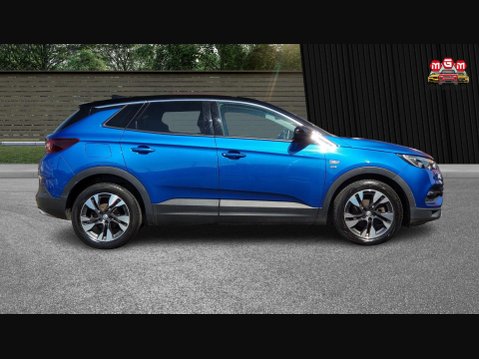 Vauxhall Grandland X GRIFFIN 8